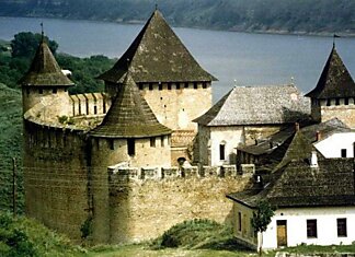 Десять замков Украины, которые стоит посетить