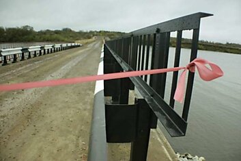 В Кировской области рухнул мост