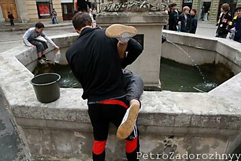 «Мокрый понедельник» во Львове