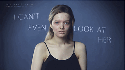 Смелое видео девушки с проблемной кожей взорвало Интернет. Не скрывайся за тоннами макияжа!