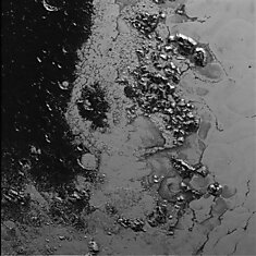 New Horizons обнаружил на Плутоне движущиеся льды и дымку