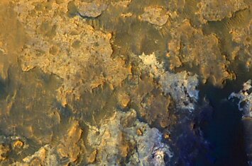 Орбитальный зонд MRO сфотографировал Curiosity с орбиты