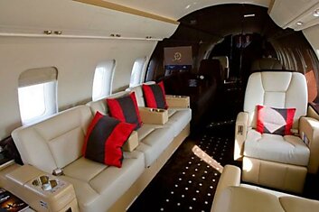 Салоны самолетов в которых летают богатые люди