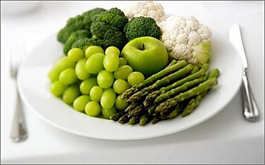 Процесс синтеза белка из живой растительной пищи.