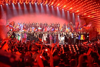 Почему людям не нравится Манижа, что представит Россию на Евровидении в 2021 году