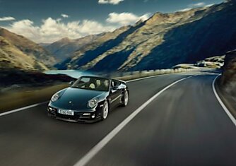 Снимки Porsche 911 Turbo S