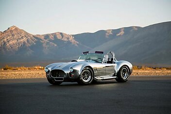 Shelby Cobra 427 – ограниченная серия автомобиля-легенды