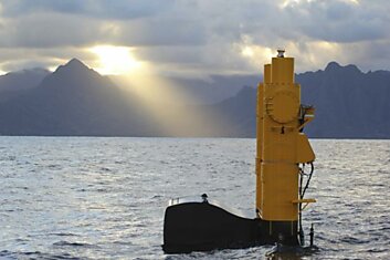 Американские энергетики тестируют новое устройство для получения энергии из океанских волн
