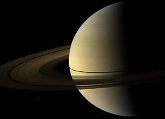 Сатурн и его спутники (30 фотографии)
