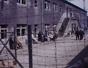 Концентрационный лагерь Бухенвальд на цветных снимках