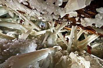 Пещера гигантских кристаллов (19 фотографий)