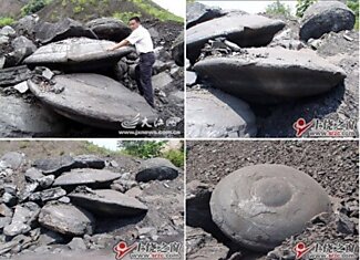 Вот такие "камни странной формы" были найдены в Китае.