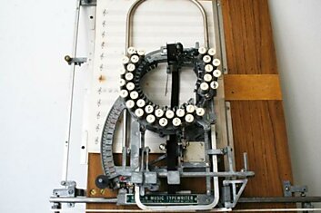 Нотная печатная машинка