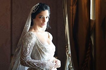 Кого выбрала в мужья звезда сериала «Великолепный век», 34-летняя Мерве Болугур