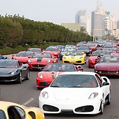 В Дубае тоже пробки случаются