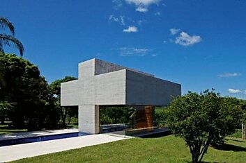 All Saints Chapel - концептуальная часовня от бразильских архитекторов
