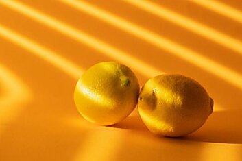 Запасливая хозяйка сушит лимоны килограммами, хотя они есть в магазине круглый год, объясняем для чего