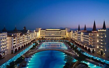 Mardan Palace - самый роскошный и дорогой отель Ев