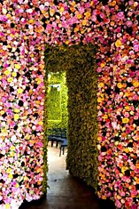 Dior's Show-Stopping Set of a Million Flowers