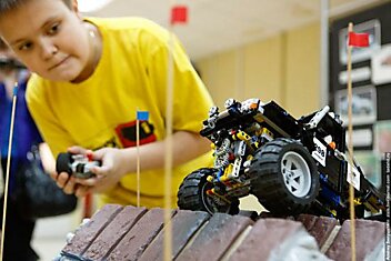 Компания Lego является самым крупным производителем шин в мире