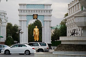 Самый закрытый город мира в фотографиях. Ашхабад, которого мы не видели