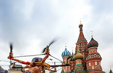 Над Московским Кремлём