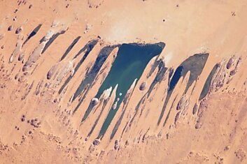 Озера в самом сердце пустыни Сахара