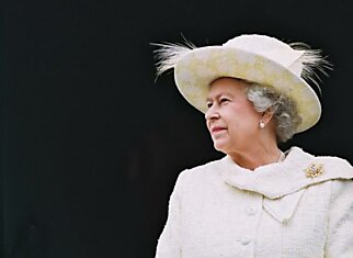 10 забавных фактов о «Капустке» — самой долго правящей королеве в истории Великобритании, Елизавете II