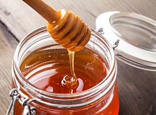 Чем полезен мёд для женщин