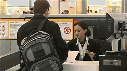 Как работает сортировочная лента в аэропортах