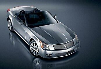 Эксклюзивное американское спорткупе Cadillac XLR-V