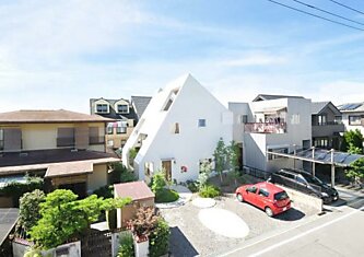 Montblanc House в Японии
