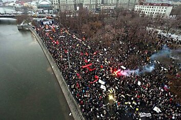 Фотографии московского митинга и других