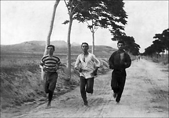 Замечательная история о первых марафонцах