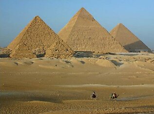 За Египетскими пирамидами