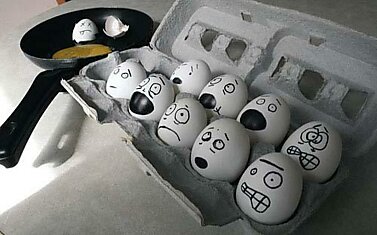 Креативы с яйцами (16 фото)