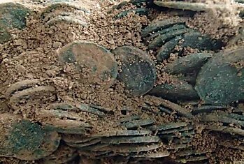 В Великобритании нашли клад из 22 тысяч римских монет