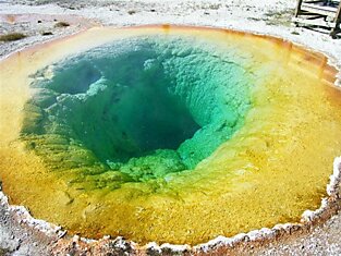 Morning Glory pool