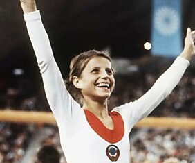 Каких успехов добилась советская гимнастка Ольга Корбут и почему решилась отречься от всего