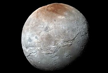 Это просто космос, детка: New Horizons прислал hi-res фотографии Харона
