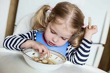 Хуже всего, когда ребенок перебирает продуктами, нашла идеальный суп для капризного внука с плохим аппетитом