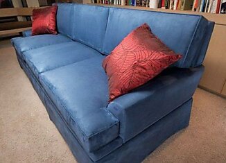 Настоящий мужской диван