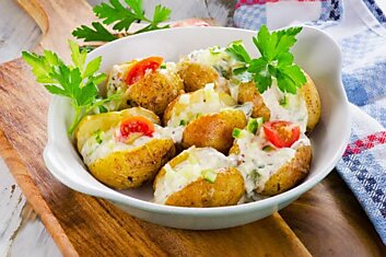 Рецепт картофельных лодочек с курицей и сыром