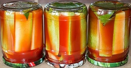 Рецепт консервированных в томатном соусе кабачков