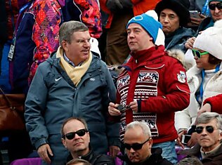 Как Владимир Путин и Дмитрий Медведев смотрят Олимпиаду