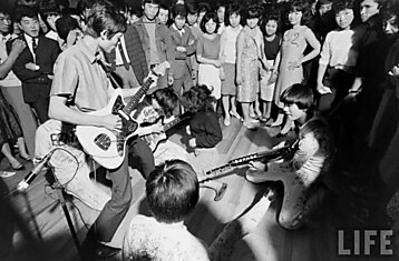 Японская молодежь 60-х годов прошлого века