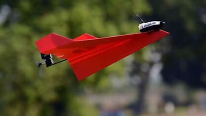 Федеральное управление гражданской авиации США приравняло бумажные самолётики к дронам