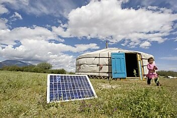 Солнечная энергия для кочевников Монголии