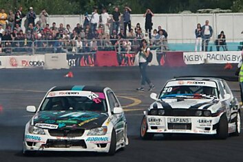 Соревнования по дрифту - FXOpen Drifting Belarus 2011 в Минске (28 фото)