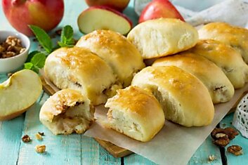 Рецепт нежнейших пирогов с яблоками
